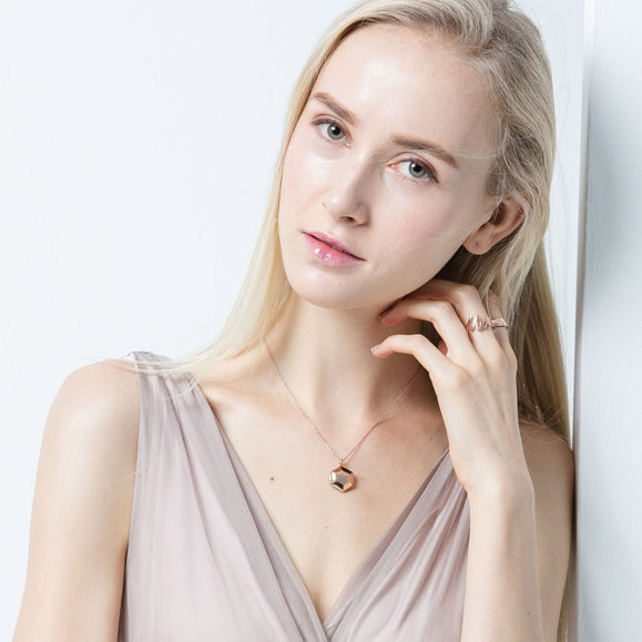 Capsul Locket Necklace - Capsul