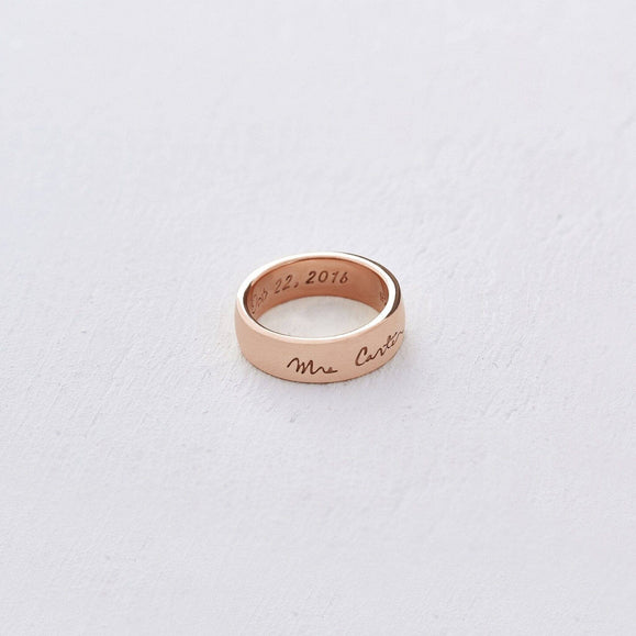 Custom Medium Classic Ring - Capsul