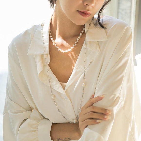 Dancing Pearls Necklace - Capsul